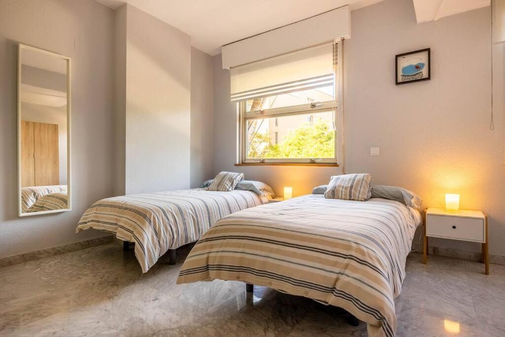 Apartamento Ronda De Triana 45 Sevilla Exterior foto